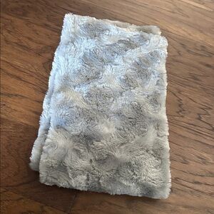 NWT Calvin Klein Plush infinity Scarf